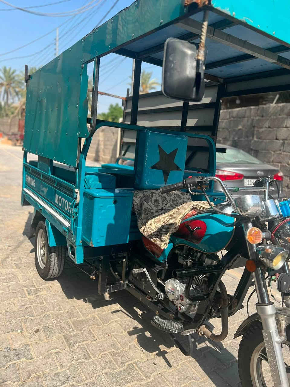 من رخصه الادمن  ستوته للبيع مديل 23كفاله عامه ناشفه الستوته بوضع الشركه تجي تكلب وتشوف الستوته حلوه ما جناي متصرف عليها ربع سعرها مليونين و300هيه والمحجر والمسطبات كامله كلشي ما اشيل منها ما متواجد عل خاص عل رقم لو واتساب *********** المو شراء لا يتعبني
