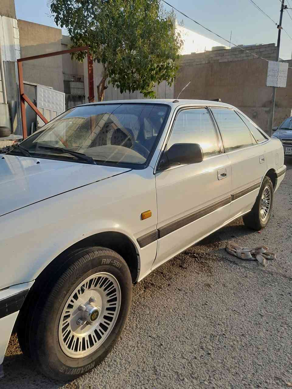 مازدا8بەخ مۆدێل l988گێڕ ئۆتۆماتیک خوادایناوە بۆ ئافرەت .بەشەرتی هەزار فیتەر
گێڕو ،مەکینە تەقەو ڕەقە تەحویلو غرامە بەشەرت دەعامی بۆ دەعامی بەشەرت.بیرت ئەچێتەوە کەی بەنزینت تێکردوە 
بەس بۆنی بەنزین ئەکات .مشتەریت تێل بکە  ئەمەش ژمارەی خاوەنی ***********سلێمانی40گەڵاو کەمێک مەجالی برایانە
