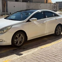 سوناتا • ٢٠١١ • ٢٤٠٠