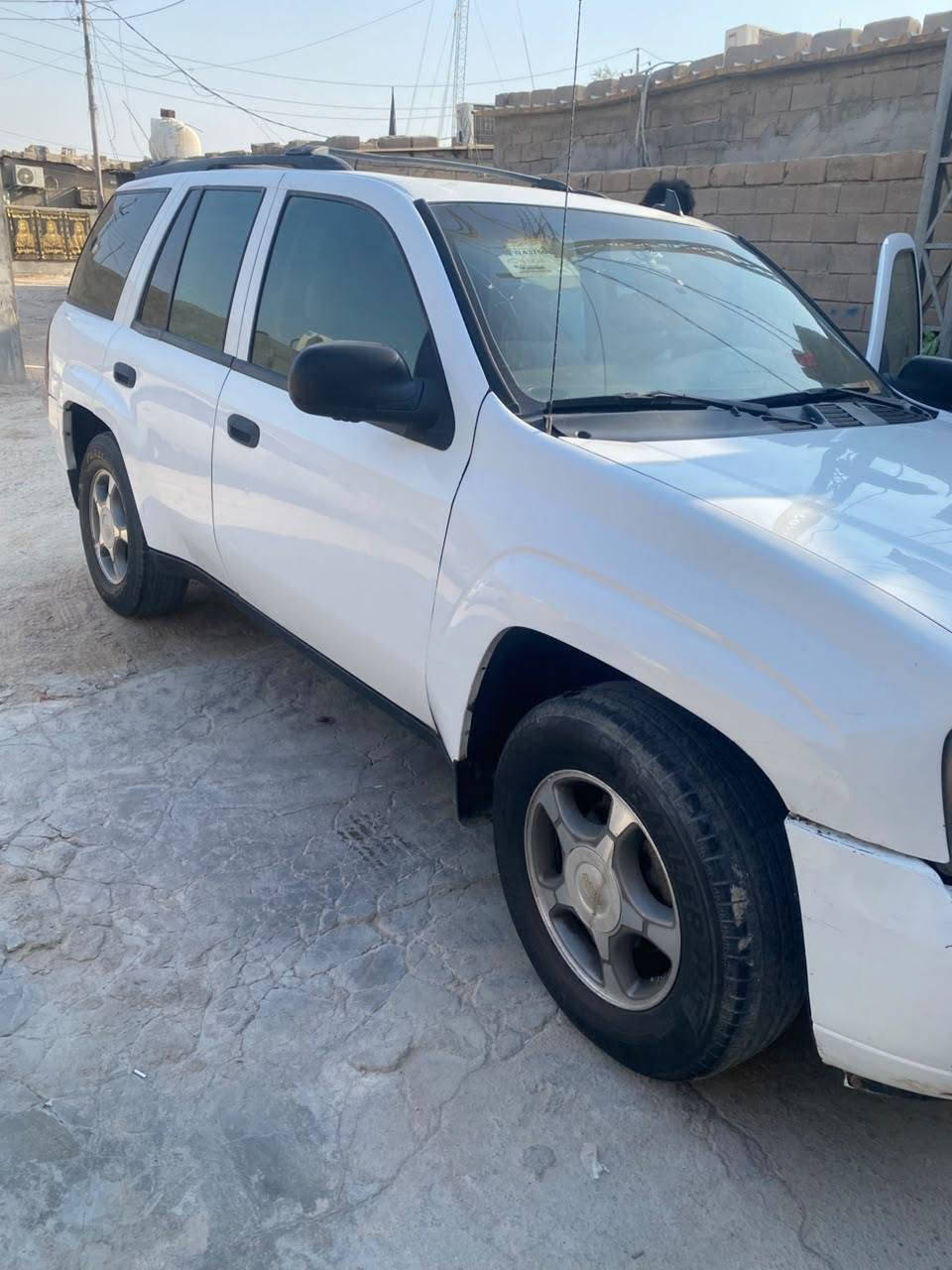 بلايزر 2008بأسمي رقم بابل دولي محرك كير حداديخ كفاله  أنه خذتهه كفاله عامه بس صار بيهه زلوغ وتكحيلات سعرها90وبيهه مجال بكاني البصره *********** البصرة, العراق
