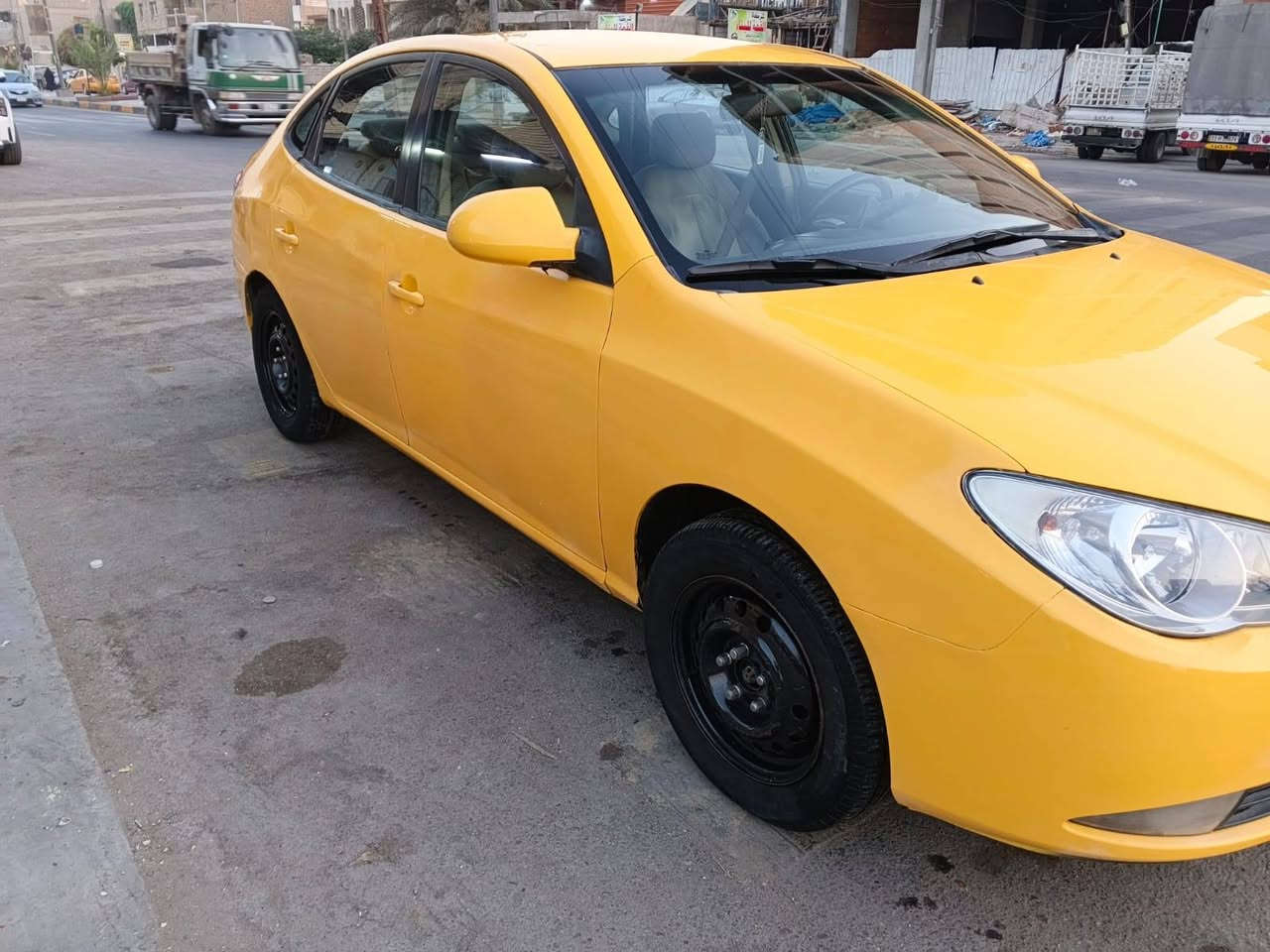 سلام عليكم مكلف بل نشر النترا موديل 2008 محرك 2000 وكير وحداديه وتبريد سيارة جاهزه بيه جاملغ خلفي رقم بغداد سنويه جديده مصفره هيئه وغرامات السعر المطلوب 79 وبيه مجال الشراي بتصل ‏‪***********‬‏
