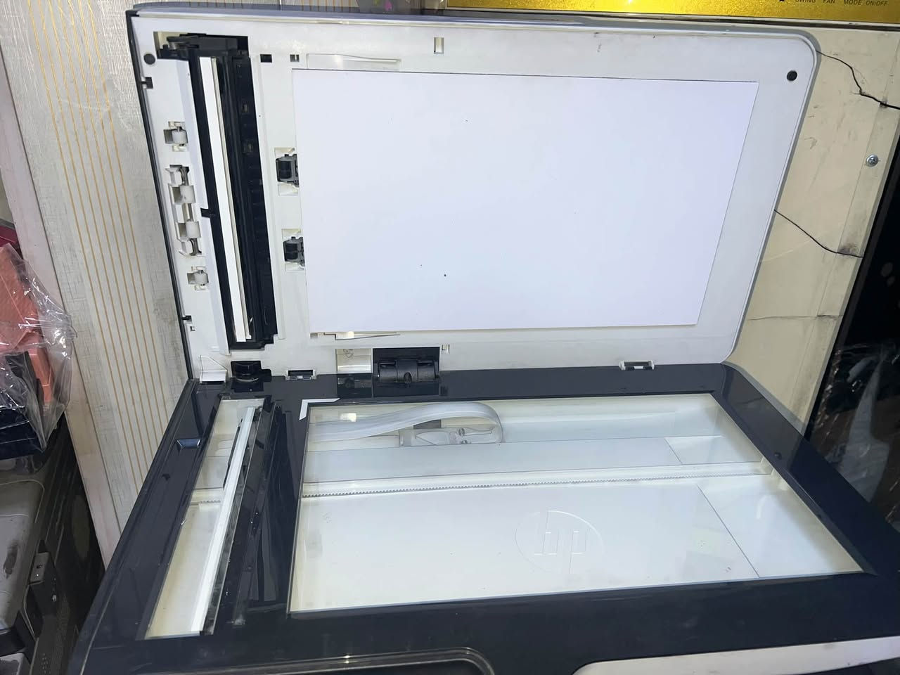 طابعة hp 477 عاطل بيها الهيد بس الطابعه كلش كلش نضيفه وقبل ٨ اشهر ماخذها.  السعر ٧٥ الف مكاني كربلاء ***********
ماعندي واتس التواصل علماسنحر او على الاتصال
