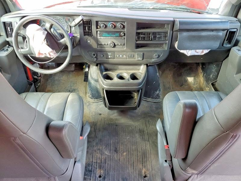 2025 CHEVROLET EXPRESS DELIVERY VAN
السعر بيع مباشر من المزاد   :   49 $
تاريخ المزاد  :  2026/9/23
الحادث  :  موضح بالصور
حالة السيارة  :السيارة تعمل و تسير
 ((  مكان السيارة في امريكا   ))
بإمكان ادخال السيارة على كتاب شهداء
((  يكون حساب الجمارك و الضريبة على مبلغ الفاتورة للسيارة  ))
مدة النقل من امريكا الى العراق 60   يوم  (( يتعهد المكتب بفترة النقل ))
للشراء الحضور الى المكتب في العنوان المذكر بالأسفل مع جلب عربون 
مكتب همام كريدي لمزادات السيارات  
شراء و نقل السيارات من امريكا للعراق
العنوان  /  بابل - حله - شارع الجمعية
اهلا وسهلا بيكم من الساعة ٣ الى الساعة ١٠ مساءاً
***********
واتس اب
https://wa.me/message/BEZOHX2I6NQDD1
 
 
#مزاد #كوبارت #iaai #وارد #امريكي #عقبة #ميناء #بيع #شراء  #استيراد #نقل #الحره #تخليص #تعقيب #كيا #هونداي #الزرقاء #الاردن #بلسايد #تولورايد #النترا

نص مكتوب في الصور:
- 78715166
- 60151166