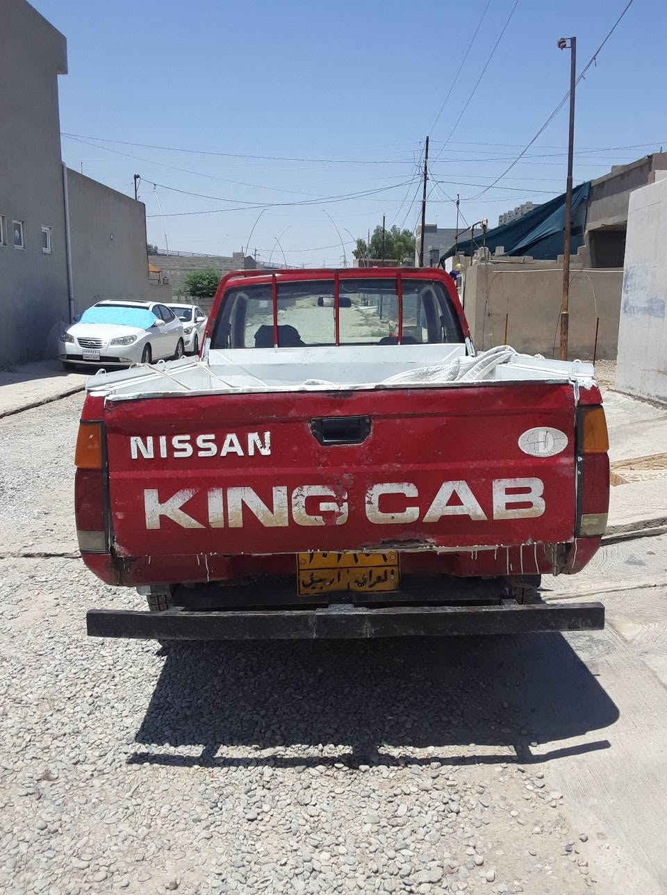 نیسان بیکاب مودێل 1990 سە نە وی قە رزارە بە شە رتی وکالە و بە ناوکردن واتا وە کالەش دە کەم سعری 27 وە رە قە *********** كركوك, العراق
