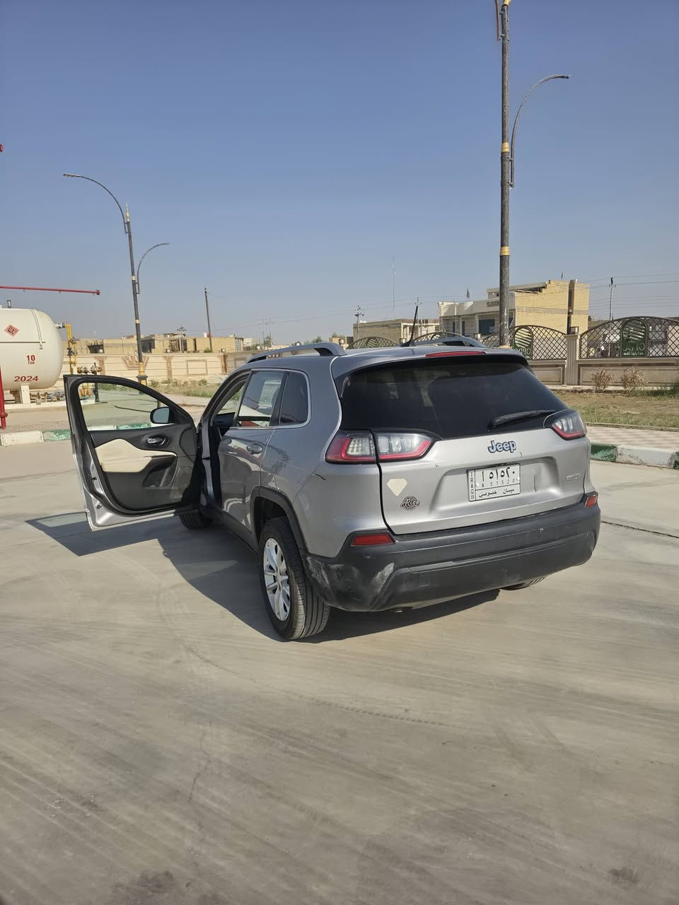 سيارة جيب  موديل 2018 رقم ميسان السعر 120ورقه الستفسار ***********
