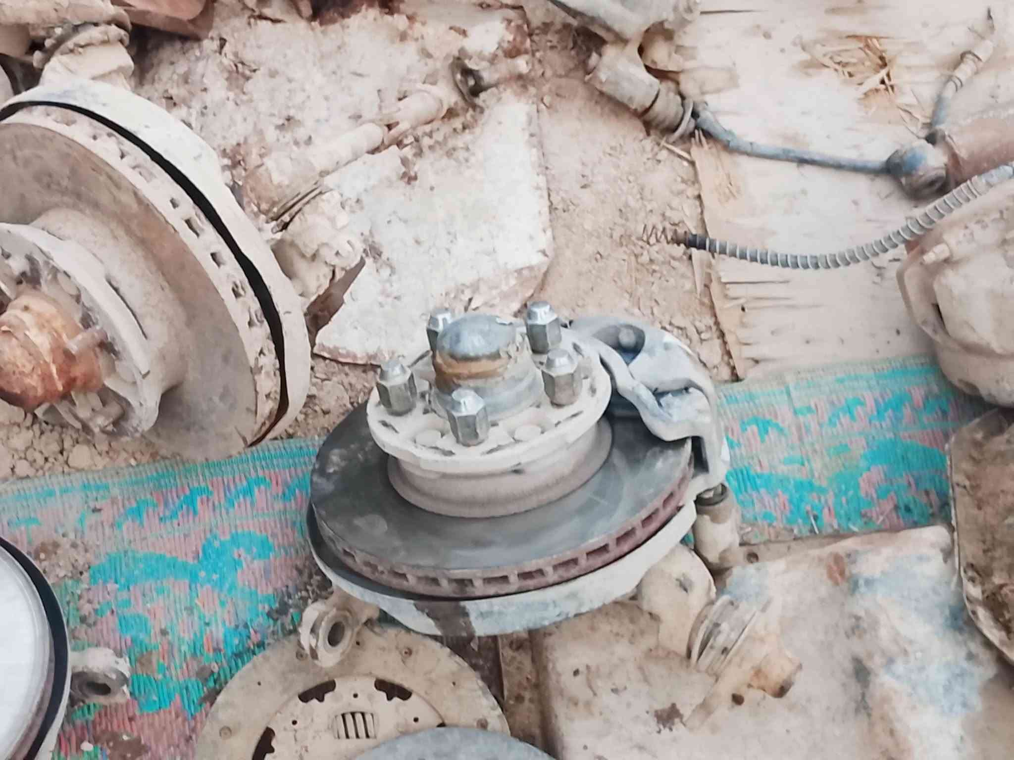 قطع غيار • للبيع • الناصريه قضاء الفجر