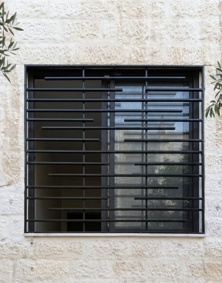 🚪 أبواب حديد بتصاميم مودرن وفخمة ✨
تنفيذ حسب الطلب والقياس وبجودة 
📍 بغداد – الدورة – مجمع البصمة
📞 ***********
ورشة السنديان للحدادة والألمنيوم
