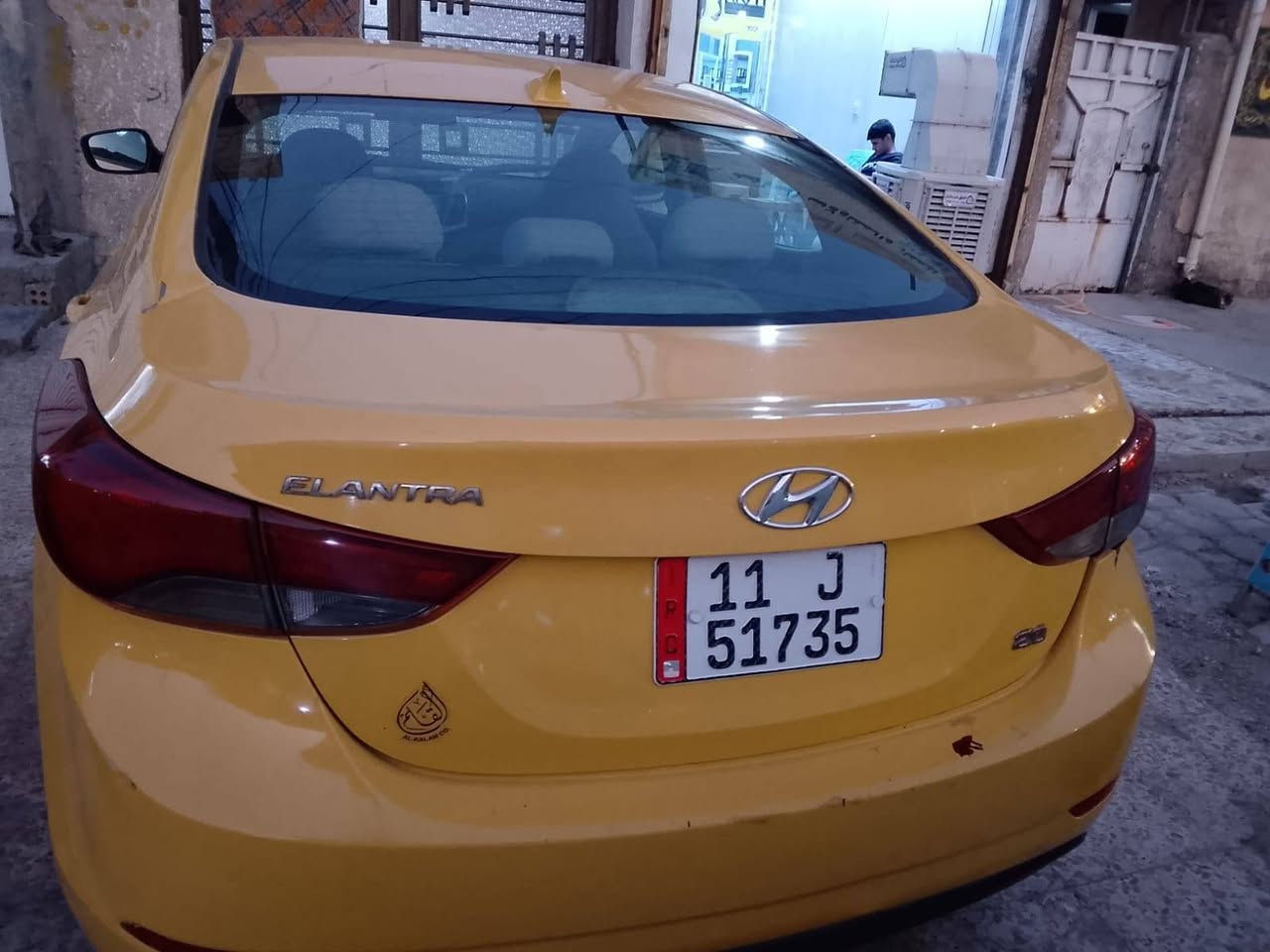 النترا موديل 2015 وارد امريكي
مصفره هيئه وغرامات 
والسياره باسمي 
كير مكينه تبريد خير من الله باتري جديد
حادثها بنيد وجاملغ بدون دواخل..سعرها 98
ورقه وبيها مجال ..
مكاني  بغداد العبيدي الشهداء الاولى شارع المحافظ ..
 ***********

