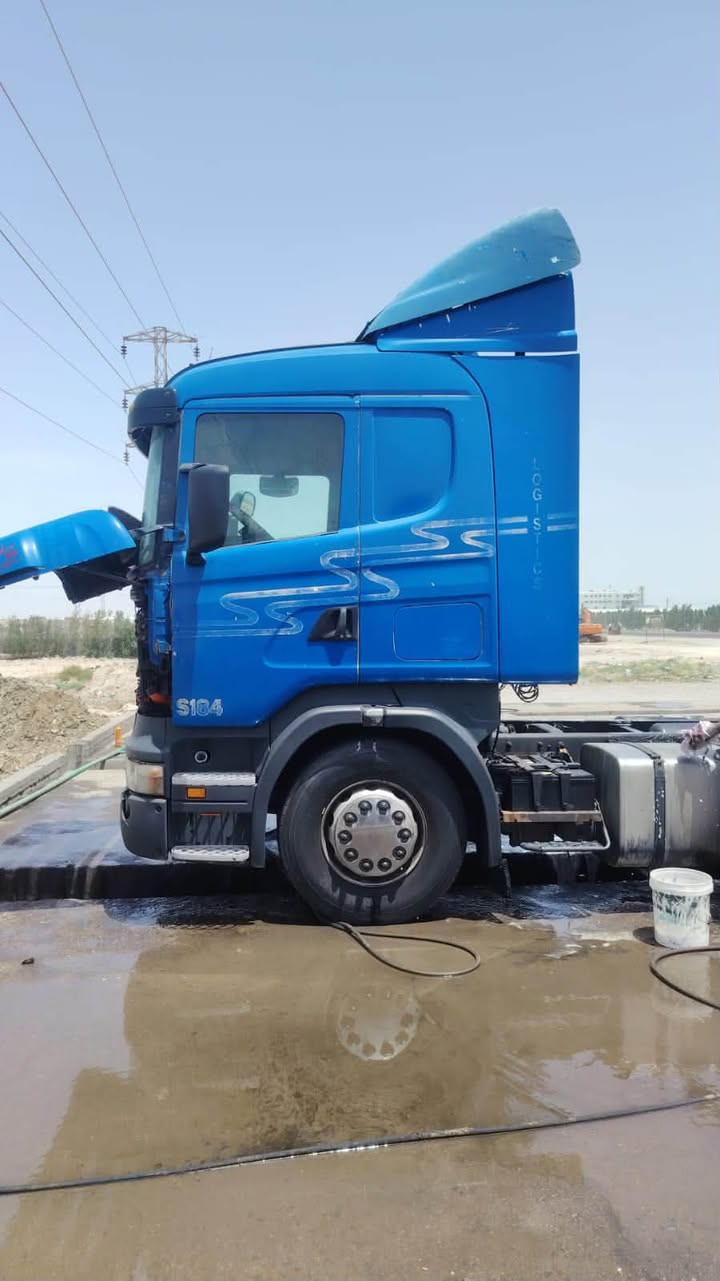 السلام عليكم سكانيا للبيع مديل٢٠٠٥ مكينه٤٢٠انجكسن كير اوتماتيك رقم بصرة شرط التحويل شاصي مكفول تخم تاير  كفاله عامه مكانها البصرة الزبير ‭***********‬
