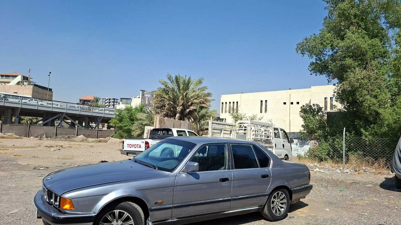 السلام عليكم BMW  730 مكينه 8سلندر باسمي سنويه 2031 كير مكينه خير من الله صدر خير من الله مكاني بغداد *********** السعر 36
