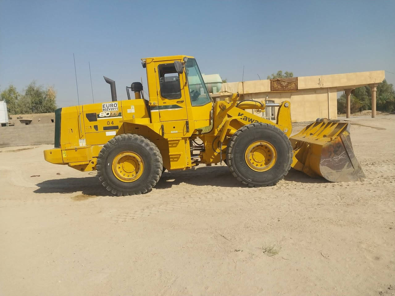 سلام عليكم شفل للبيع حجم 80 
2011مكفول كفاله عامه رقم الاستفسار ***********
