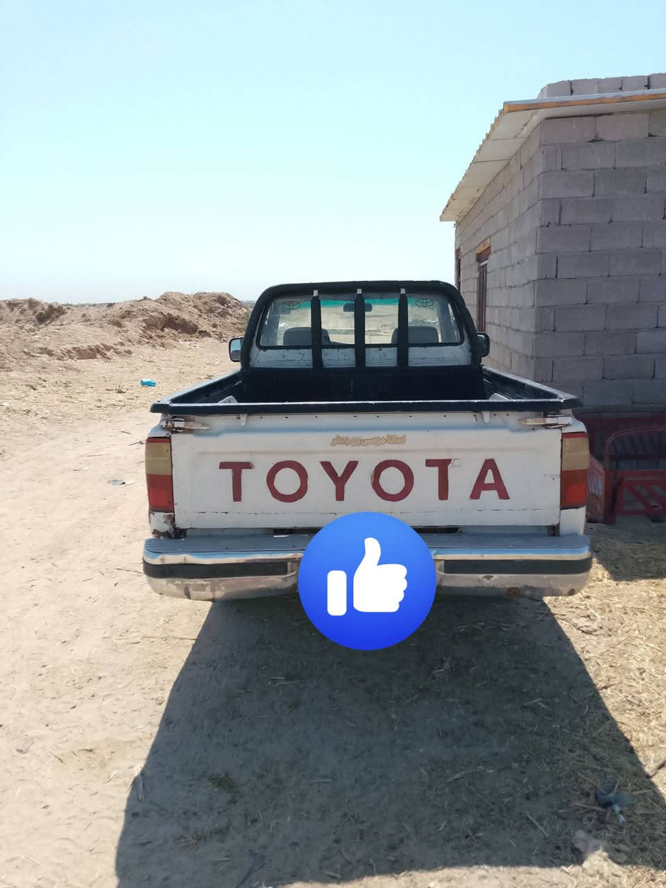 السلام عليكم سياره بيكم 1998تحويل ثاني وما السنويه 2031كير ومحرك وكسن مكفول الاحباب يتصل على الرقم***********
