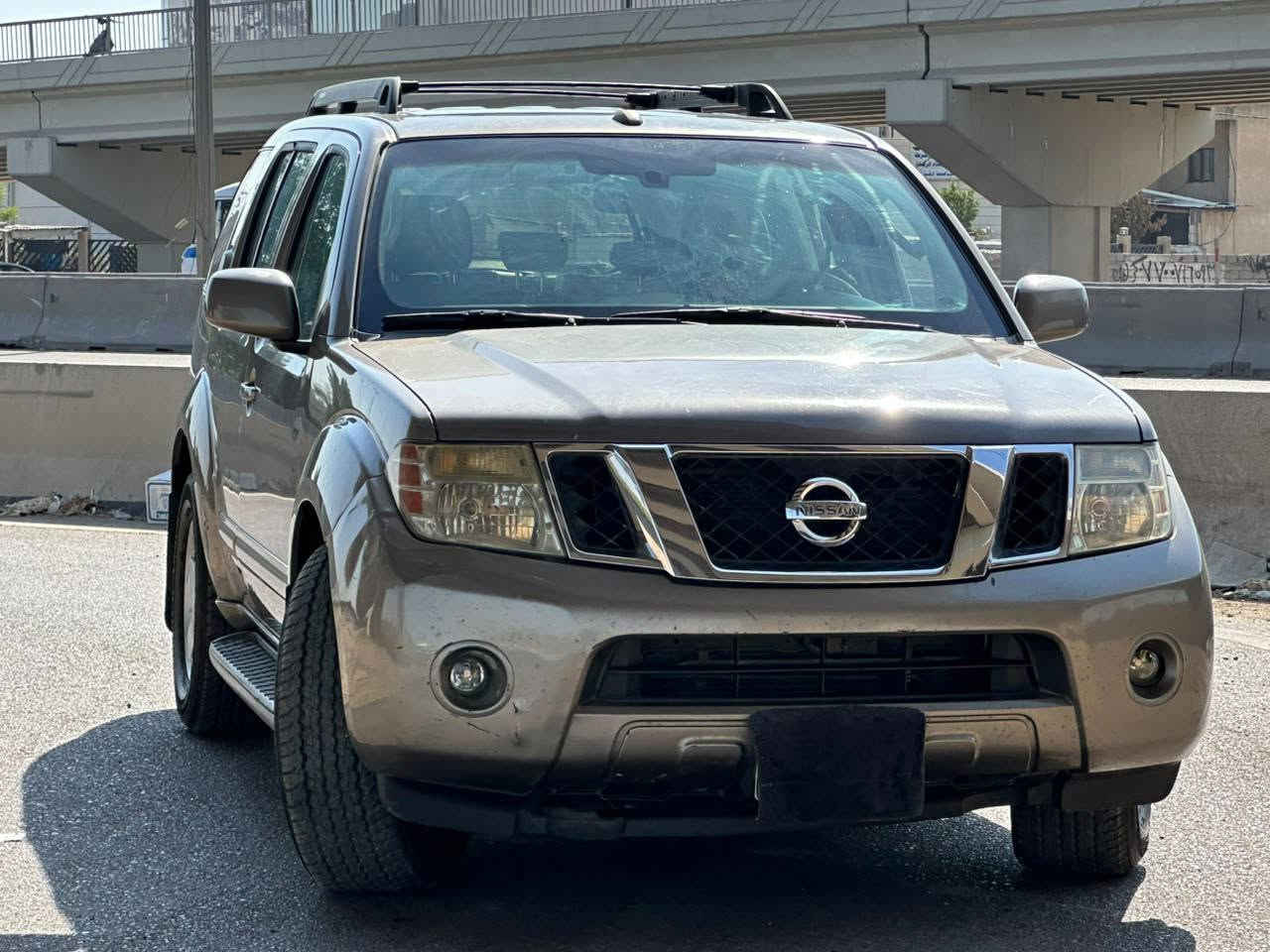 السلام عليكم
نيسان بافندر 2008

مكفوله فول مواصفاة 

كير مكينه بشرط لك 

دشبول ارماده تبريد 3قطع 

كامره  كشنات جلد كهرباء 

صندوك شفط 

تخم تاير جديد هسه شاده 

فتحه سقف 

سياره عليها سيرفس وادامه كامله متصرف عليه كلشي 

السعر 110 بيه مجال
المكان بغداد الحسينيه مال الراشديه اتصل وبيك خير ودلل موجود وتساب وع الفيس ***********

