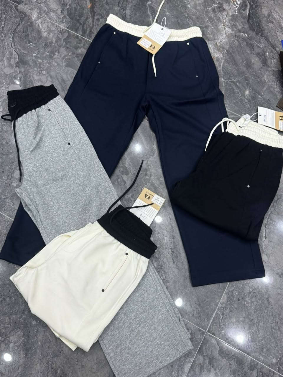 يالله 

� وصل حديثاً 🔥

👖 بجامة جينز + بجامة قطن+ بجامه كتان 
⭐ فول درجة أولى
🎨 ألوان استندر 
📏 قياسات كاملة
✨ خامة مرتبة وموديلات حلوة

جملة فقط 🛍️ — الكمية محدود
محلات H-K عمارة الكناني 
***********
