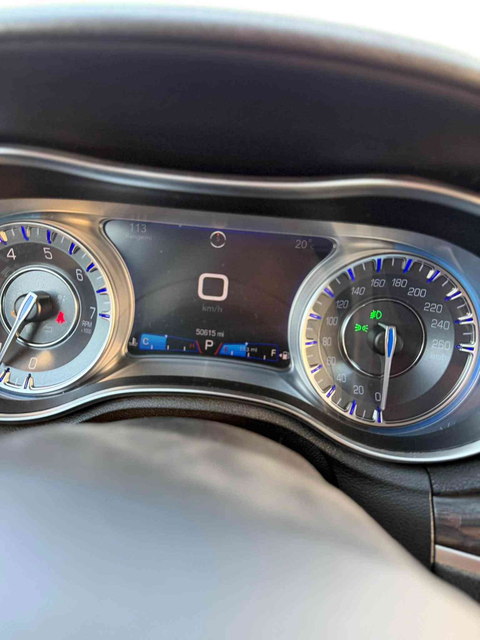 🚗 كرايسلر أوباما (Chrysler) موديل 2018 للبيع 🚗
الحالة: حادث: كفالة عامة / وارد: كندي
​اللون: أبيض
​المسافة المقطوعة: 58 ألف ميل
​الرقم: دهوك (تحويل مباشر ثاني يوم)
​المواصفات الفنية: قير، محرك، وتبريد مكفول بالكامل 🛠️
​النظافة: السيارة كلش حلوة ونظيفة وتناسب الجناي ✨
​💰 السعر: 276 ورقة ($27600) (وفيها مجال بسيط للمشتري الجاد)
مكان السياره ديوانيه 
​📱 للاستفسار والتواصل:
​***********
​***********
