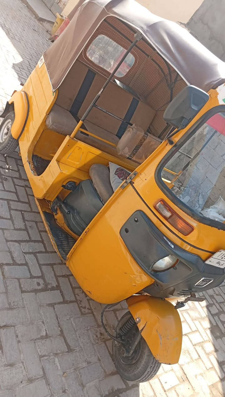 تكتك • بغداد عبيدي • ٢٠شهر