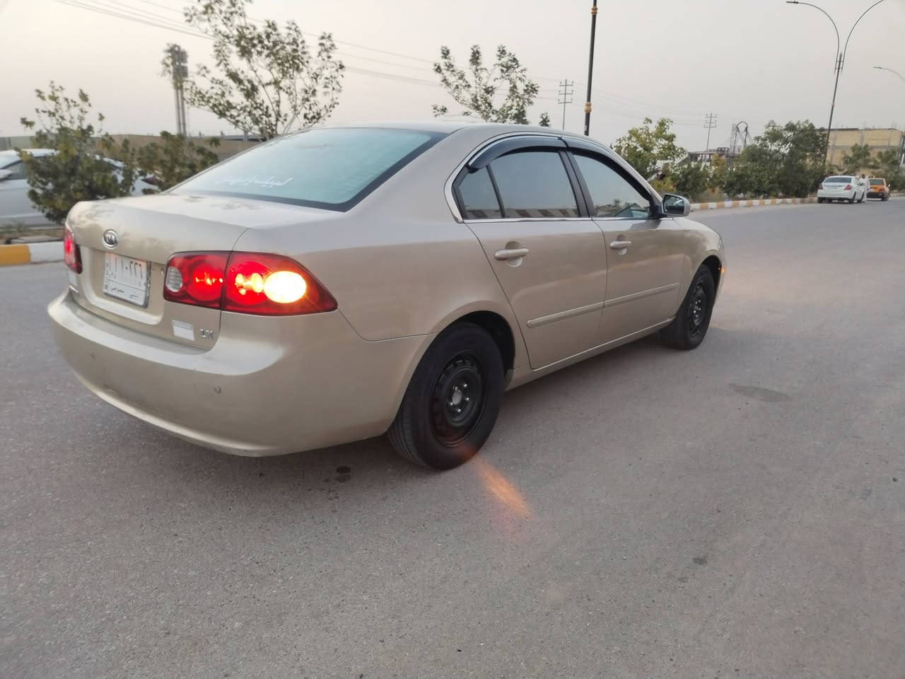 كيا اوبتيما موديل 2008 امريكي
حادثه جاملغ وبنيد مصبوغ بدون دواخل

محرك 2400 دوش كير 5 نمر

سياره جاهزه حداديه تخم تاير تبريد ثلج منضومه جديده توني شادهه

رقم ديالى مشروع وطني سنويه ل27 تحويل ثاني

السعر ب93 وبيه مجال للشراي

العنوان ناصرية

***********
