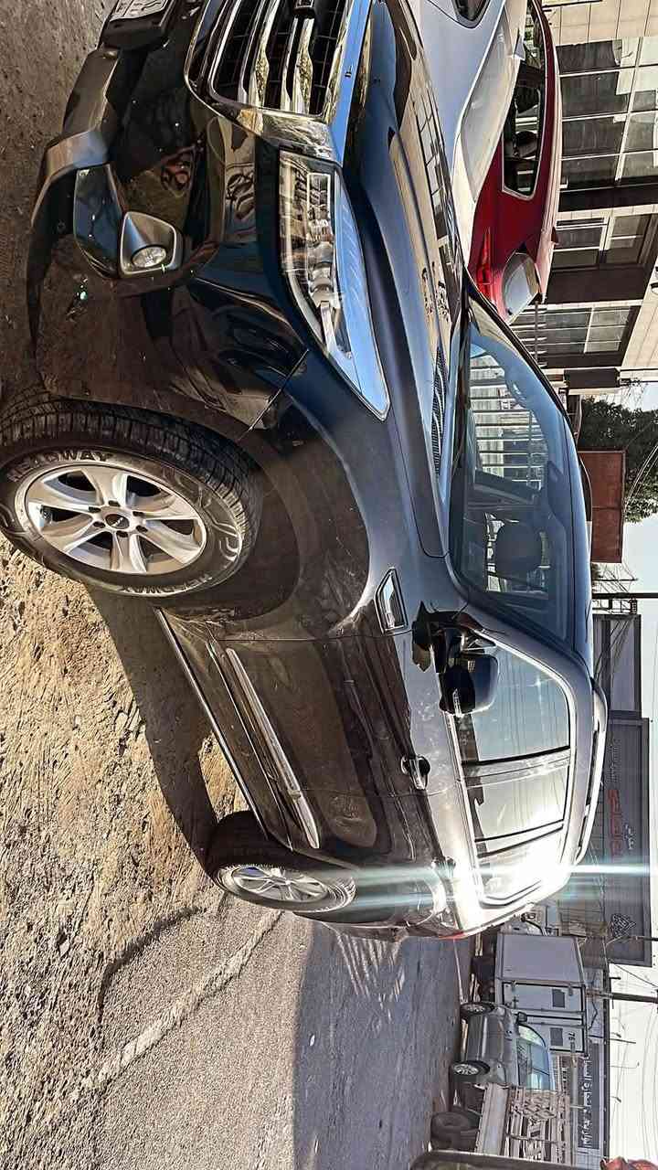 🚙 للبيع | Haval H9 موديل 2021 | رقم بغداد
🚗 ماشية: فقط 64 كم
🧾 المواصفات:
 • 7 راكب – SUV عائلية فاخرة
 • فتحة بانوراما
 • تشغيل بصمة + تشغيل عن بعد
 • شاشة وسطية + شاشة عدادات رقمية
 • كاميرات 360 درجة
 • نظام دفع رباعي 4x4
 • اصطفاف تلقائي
 • كشنات جلد فاخرة
 • كشنات كهربائية أمامية + خزن ذاكرة
 • تبريد + تدفئة + مساج للمقاعد الأمامية
 • تدفئة كشنات خلفية
 • 3 مناطق تبريد مستقلة
 • إنارة محيطية LED
 • أنظمة قيادة متعددة (رياضي – اقتصادي – رملي إلخ)
 • نظام صوتي بـ 10 سماعات
 • حساسات أمامية وخلفية
 • محرك 4 سلندر تيربو 
 • ومواصفات كثيرة معروفة عن الـ H9
ملاحظة: التايرات مبدلة وجديده

السعر: 210 ورقة وبيها مجال
المكان: بغداد
التواصل اتصال او واتساب: ***********
