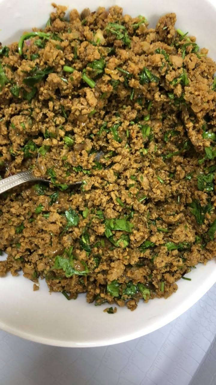 🥟🔥 أشهى المقبلات والأكلات البيتية متوفرة عدنا 🔥🥟
وين الأمهات والموظفات اللي متلحگ من دوامها وشغل البيت؟ 😍❤️
لا تتعبين نفسج، عليج بس تحجزين وإحنا نجهزلج طلبج جاهز ✨

😋 كبة حلب لحم ودجاج
🥩 بورك لحم غنم عراقي
🍃 دولمة عراقية بطعم يجنن

🥘 جدر دولمة وسط بـ 20 ألف
👨‍👩‍👧‍👦 يكفي تقريبًا 15 شخص

💰 أسعار المقبلات:
🔸 50 قطعة بـ 25 ألف
🔸 100 قطعة بـ 50 ألف

📌 الحجز قبل يومين حتى نجهز طلبج بكل حب ❤️
🚗 التوصيل متوفر حسب المكان

📍 موقعنا: شعلة – غزالية
📞 للحجز والاستفسار: ***********

🔥 عرض لا يفوتكممدينة الغزاليةالية
كيك معجنات الغزاليه  مدينة الغزالية 
كيك ومعجنات الغزاليه
