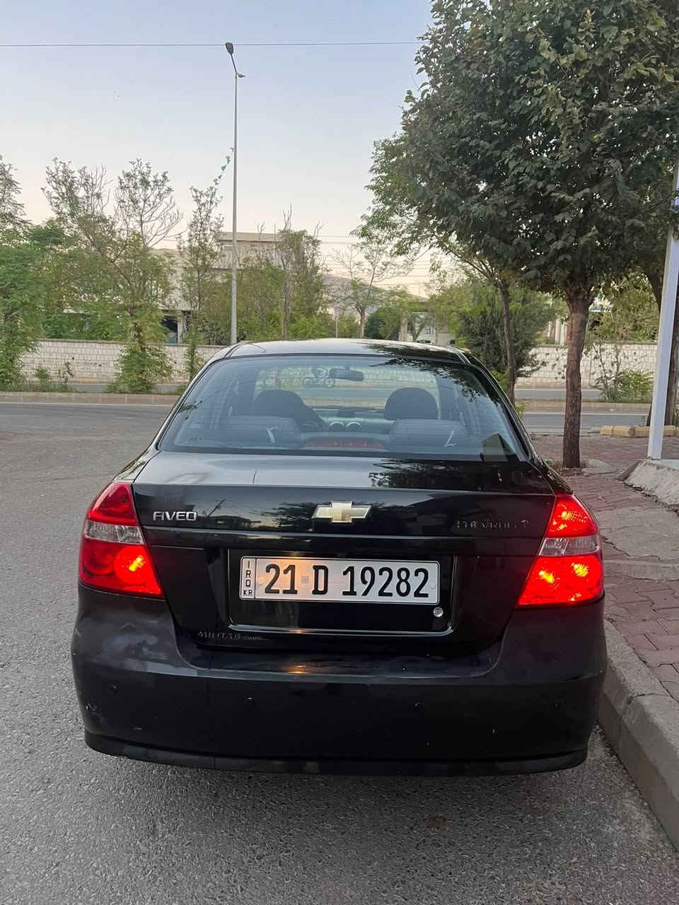 ئە فیۆ مۆدیل ٢٠١١ مەکینە گەورە گێر ئۆتۆماتیک ٤ جام کارەبا شاشە کامیرە سەیارەکە  یەک دەستە ٤ تایەی لۆکی لە ژیردایە چرکەی تیانیە کامل پئشو دوای داگیراوە ڕۆنو هایدرۆلیکی تازە بۆ گۆراوە سە یارەکە بئ بۆیاخە بئ کال بونەوە یە تەنها تۆزیک ساردی هه یە  ١٧٢هەزار کم رۆشتوە هه موو گیانی بە شە رت رەقەموو سەنەوی بە ناوی خۆمانە وەیە تا ٢٠٣١ تازەیە شوێن هەلەبجەی شەهید.سعر 64$ مەعمەلەی کەم ژم.***********_*********** حلبجة, السليمانية
