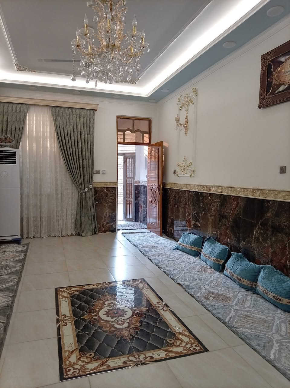 حجي حسن الجمعيات • شارع 20 • ٢٥٠م