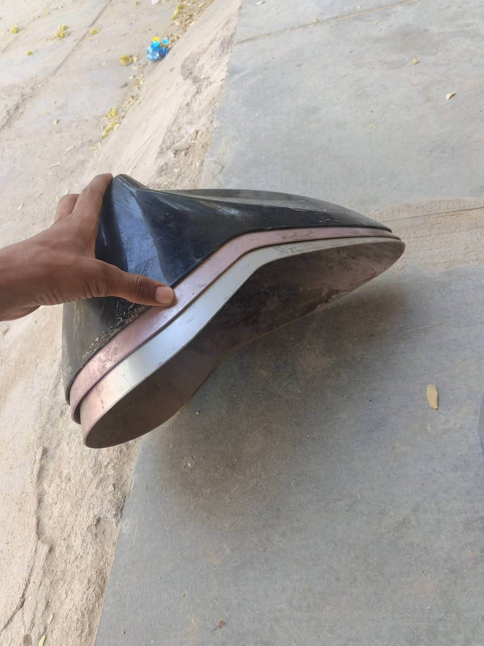 السلام عليكم قطع كفرات للبيع
واتساب ***********
