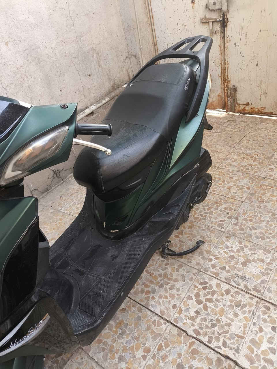 دراجة جامبو صيني 2024
مكينة نظيفة 
كهربائيات شغالة 
السعر 400 الف وبيها مجال بسيط
***********
