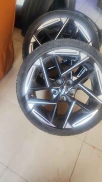 للبيع ويل 18مع التايرات للاستفسار 07711377644