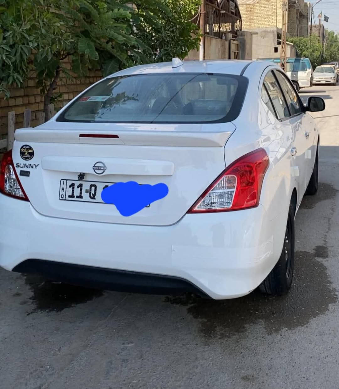 السلام عليكم نيسان سني هندي بليته زركه ضمان شركه السور موديل ٢٠٢٤ ماشيه ٢١ ونص  كفاله عامه ماعدا رصعه بسيطه بالبنيد مسحوبه pdrسعر ١٢٤ بيها مجال بسيط رقم بغداد  دولي للاستفسار ***********
