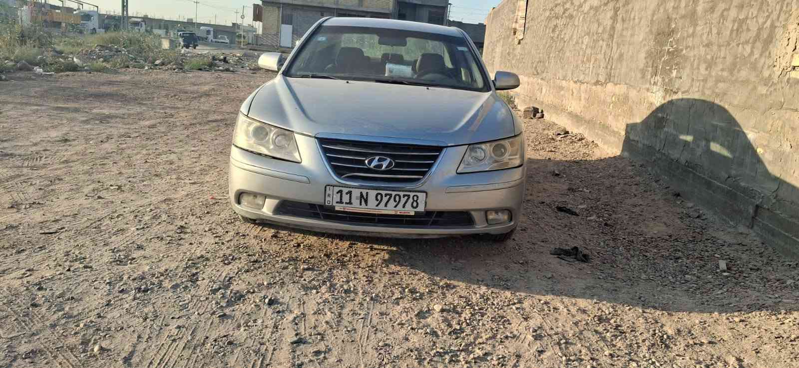 السلام عليكم سوناتا موديل 2009 سياره بيه اربع قطع صبغ مكينه وكير لا تبخير ولا تنقيص 2400تبريده ثلج حداديه طخت ربع جاملغ خلفي بالصوره مبين مكاني الفلوجه سعر ٩٢ وبيه مجال الشراي رقم بغداد***********/***********
