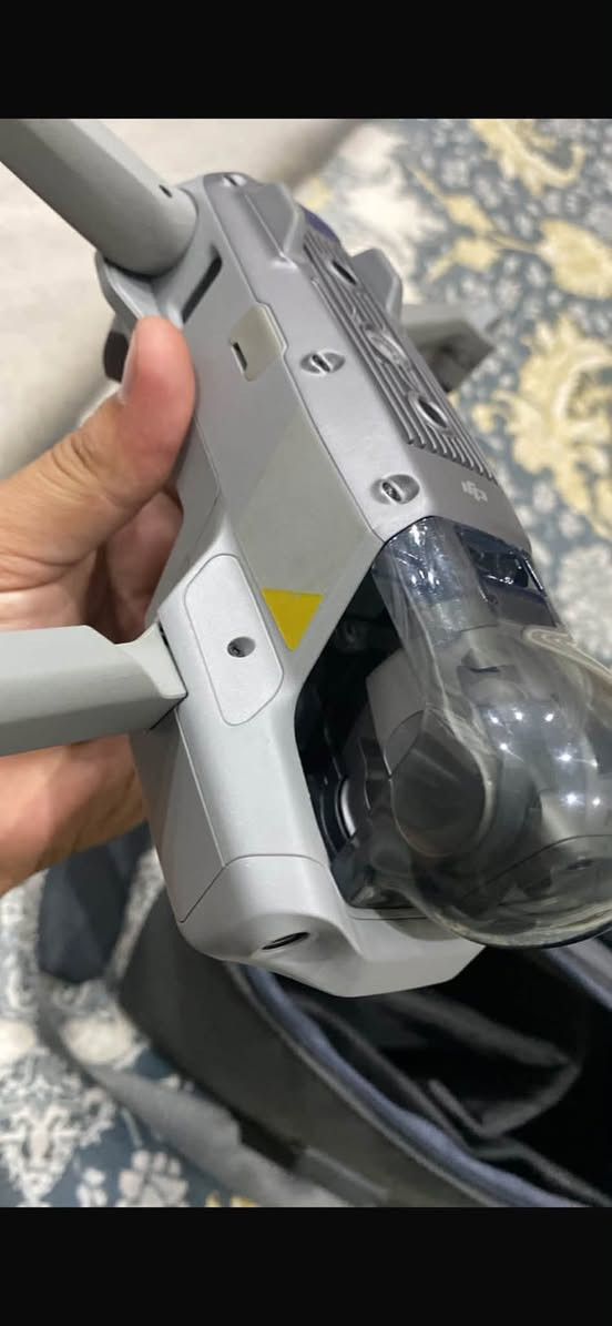 درون dji Air2s لو فروشتن. به كه بسي كريمه هه موو شته كي به شه رت شوختي به شه رت هه موو اشيا خوي له كه له. ده ستكاري يه ك شتي نه كرايه  هه موو شتكه كي به شه رت.  زماره تلفون واتساب ***********
