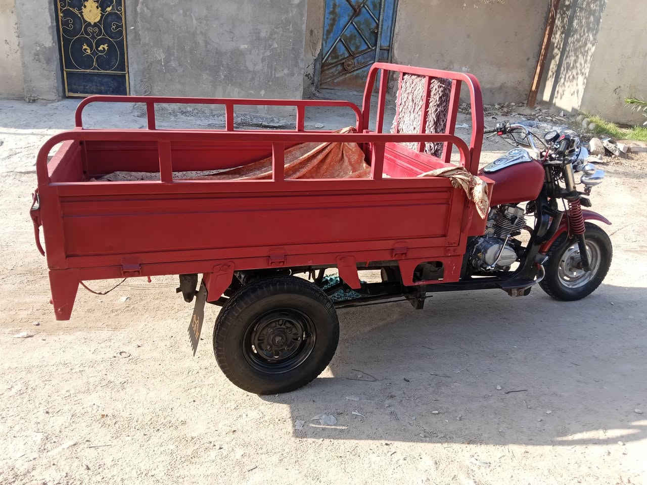 السلام عليكم عندي ستوته نظيفه اريد اراوسها
اوراق
مكاني بالزبير بالجاهزه
***********
