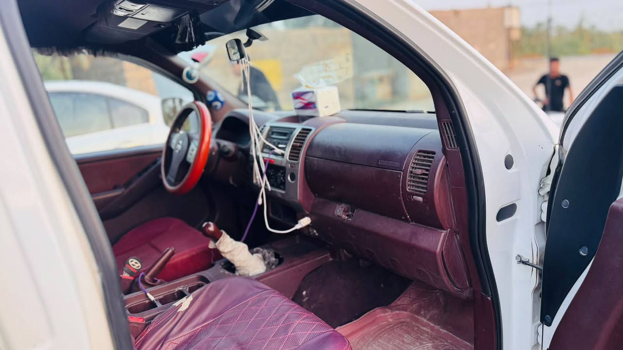 نيفارة • ٢٠١١ • سوق الشيوخ