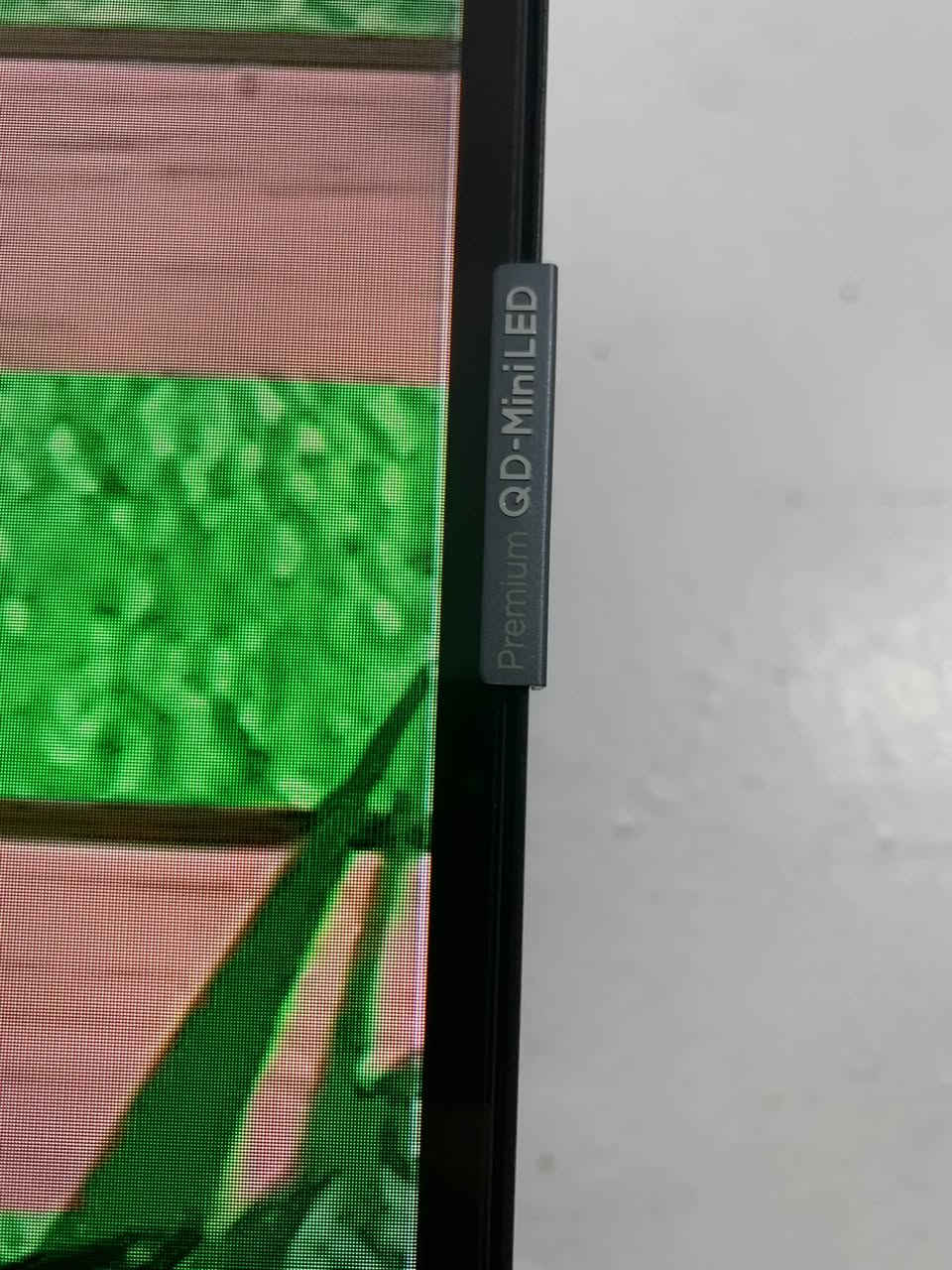 السلام عليكم ورحمة الله
شاشه tcl c6ks قياس ٥٠ اعلى مواصفات tcl برميميوم كيو مني ليد 

الشاشه بعدها بل ضمان مستخدمه ٤ اشهر 

نضافه ١٠٠٪؜ 

العنوان بغداد الدوره ابو دشير 

***********
