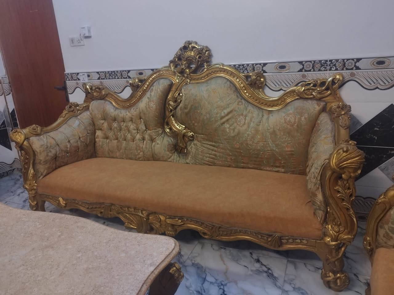 السلام عليكم انت تخم مصري للبيع دكان بغداد ***********
