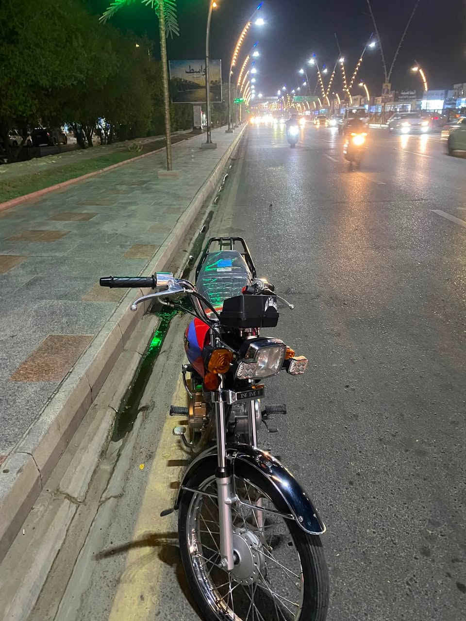 السلام عليكم دراجه 4 كير 
موديل 25 ومعمره اصلي كله 
برغي تجاري ما بيه 
السعر 950 وبيه مجال 
للستفسار 

***********
