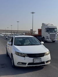 سيراتو ٢٠١٢ • مكينة ١٦٠٠ • رقم بصرة