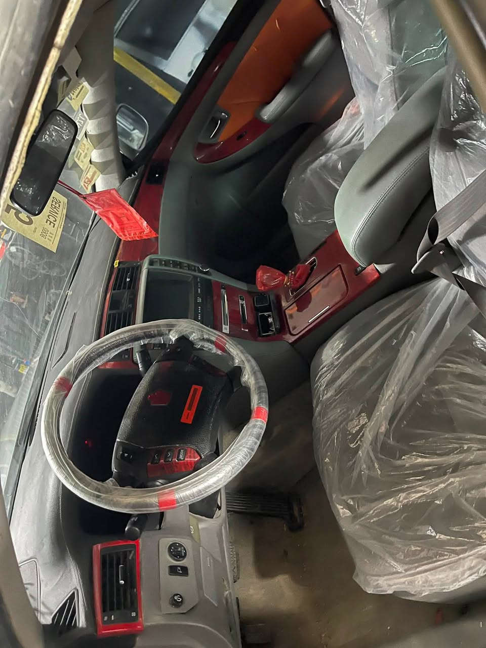 شاهینە 182 کۆدی هەیە 38$✅
*********** :📞
بە پارەی مەلیکەیە بڕاوە
2 دووگمە 2005 تراکشن و ئیکۆ 
سەقف و کەڤەرو ژمارەی شاصی و ڕەنگ گۆڕاو  بەشەرت 
 بیلاد ناو قەیسی بوە 5 بەسمە 
بەرو دوا حاسە شاشەو ئێم پی فایەر ئاوینە کارەبا 
سەقفی پەڵەیە بۆیاغی هەیە باقی بەشەرت
کارەبایی هەموو گیانی ئیشەکا 
چوار تایەی تازە  لایت بۆ بەکلایت زەمانی ئەکەم
رۆنی رۆژێکە گۆڕاوە بەشەرت فەحس
چرکەو گڵایە ببڕە ماڵی دۆستە
جۆزەی کۆمپریسەر تەبریدەکەی گۆڕینی ئەوێ غازیشی تیایە
✅گۆڕینەوە ناکەم✅
شوێن / کەلار سموود
