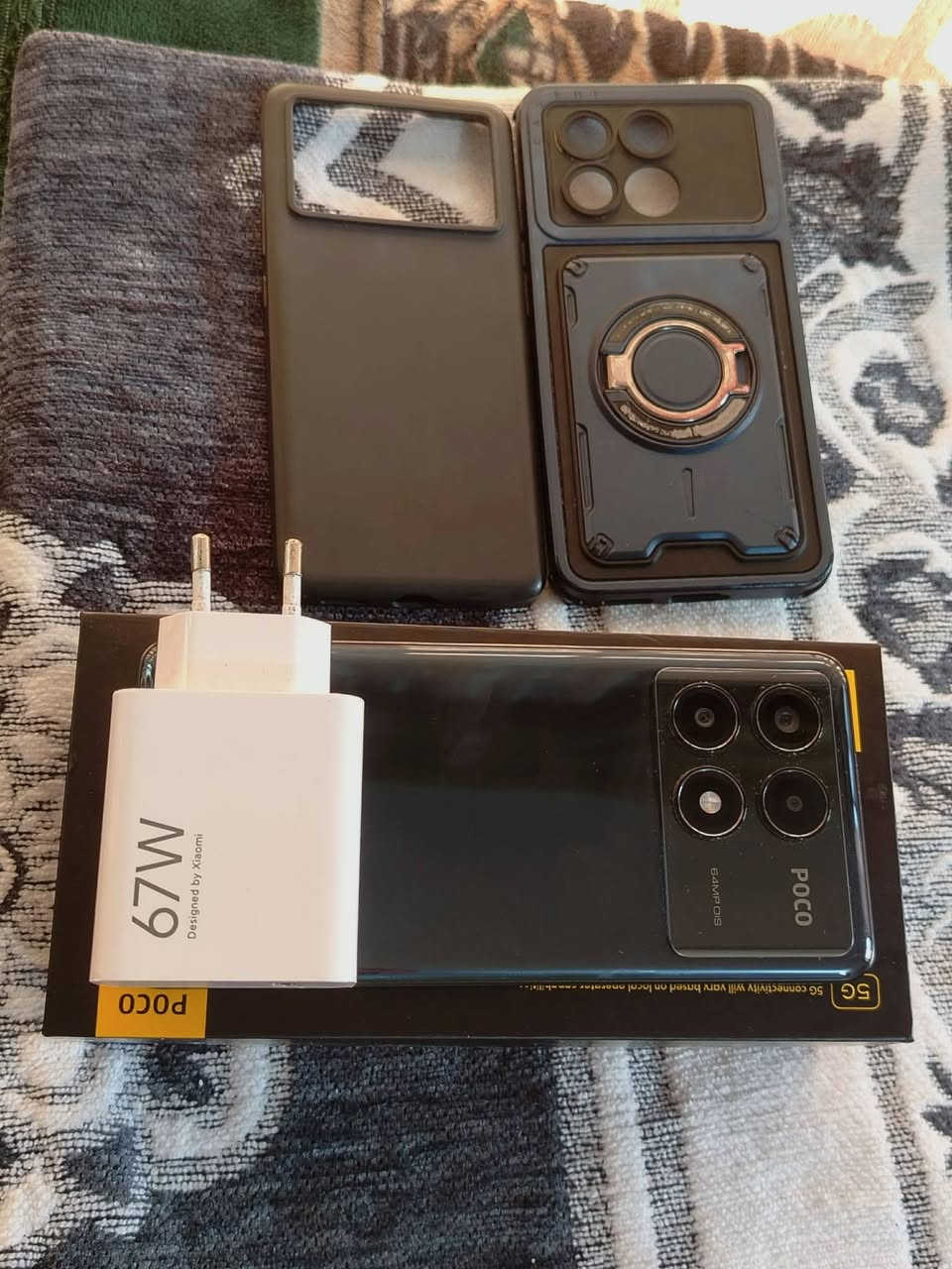 سلام عليكم
للبيع poco x6pro نضافة 100% شخط مابي
ذاكره 512 كامل ملحقات
ببجي 120fps
سعر350 بي مجال 
مكاني كركوك قادسية الثانية 
تواصل *********** واتساب او اتصال
