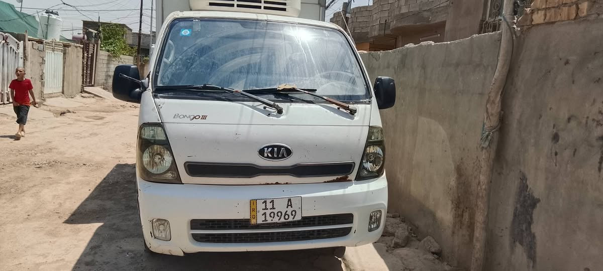 سلام عليكم عندي براد بنكو ٢٠٠٦ سياره حلوه ونضيفه سياره بسمي تحويل شوكت ماتريد مكينه جديده لاتبخير ولا تنقيص مفتوح ٣٠٠٠ سياره خير من الله بس تربيده وكف فجه قبل سبوع سياره معروضه ٧٠ ورقه  ***********
