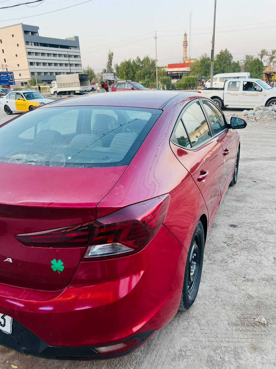 سلام عليكم للبيع فقط نوع السياره النتره 20 وارد امريكي صبغ اربع قطع بدون داخل  سونار بلمنشور محرك كير تبريد كفاله رقم بغداد باسمي هزه جديده السعر 117 وبيهاا مجال ادامه كامله مسوي بيهاا منضومه غاز العنوان بابل الحصوه رقمي ***********
