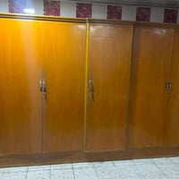 غرفه اخشاب للبيع سعر 200 وبيها مجال مكانه نواب الضباط رقم 07726656429