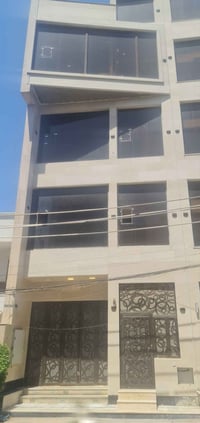 محل للايجار • ١٢٠م • شارع ابو دجلة