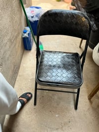 جهاز تدليك • كراسي طبية • ٧ كراسي