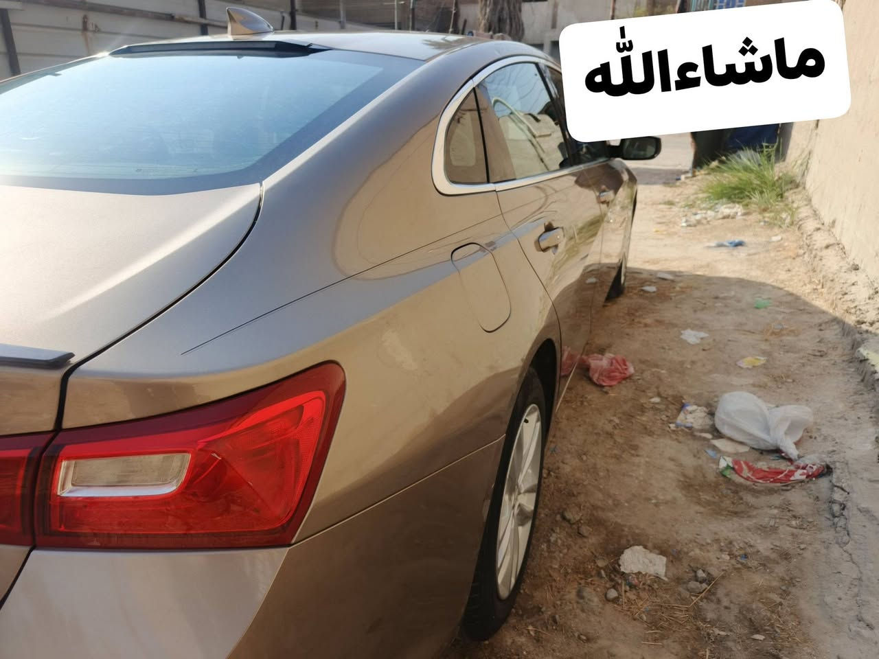 ماشاءالله تبارك الله..
 اللهم صل على محمد وال محمد. .. 

السلام عليكم
كلشي موضح صور الحادث و صور السيارة كلها. 
ماليبو 2018 حادثها بابين.. و مبدلات اجني وياها من امريكا نفس اللون يعني بدون صبغ. 
كلها بلاديه رقم بغداد بأسمي... السيارة ماشاءالله بلادية
ماشية ١٢٠ الف كيلو كيلو.. 
.  
نواقصها ادرايم شفت جهة اليسرى
زوج تايرات... 
السيارة على هذا وضعها و الحمدلله
السعر 95 وبيها مجال بسيط
مكانها بغداد حي التراث قرب تقاطع درويش
الاتصال.. 
***********
ملاحظة كلشي اكو بالسوك البارحة واحد يكول بعت موديل ٢٠٢٠ ب ٧٠ ورقة عاد ناس تحب تصفط حجي و تكسر بحلال الناس.
