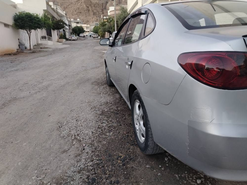 بەناوی خودای بەخشندەی میهرەبان
هۆندا ئاڤانتی بۆ فرۆشتن بڕاوە لۆک لۆک
مۆدیل 2008 نموونە لەخاوێنی 
تەبرسد لەمس و سوکان ڤۆلیوم 
گێڕ ئۆتۆماتیک و کوشن هیتەر و کوشن جڵد 
خایس و ڕزیوی قەترە پێوە نیە
پێش و پشتی کەپسە و هیچ لێدرانی نیە
  برێک  و تەبرید  و توندوتۆڵی و ئەی بی ئێس بەشەرت 
سەیارەکە تابڵێی توندو تۆڵە و مەسرەف کراوە 
بەنزین زۆر کەم دەخوات
یەک کەڤەری دوای گۆڕاوە
گێڕو مەکینەی بەشەرتە
هەیکەلی زۆر جوانەو لوسە و سەقفی بێ بۆیاغ
چوار تایەو ویلی لۆکی لەژێرە
سعری زۆر گونجاوەو ماڵی دۆستە بەس سایەقی دەوێت
سعری 46 و معامەلەیە
 شوێن ڕانیە ..
ژ.م. *********** وە ***********
ئاسیا  واتس ئەپی لەسەر 
مەسجیش کراوەیە.. رانية, السليمانية

