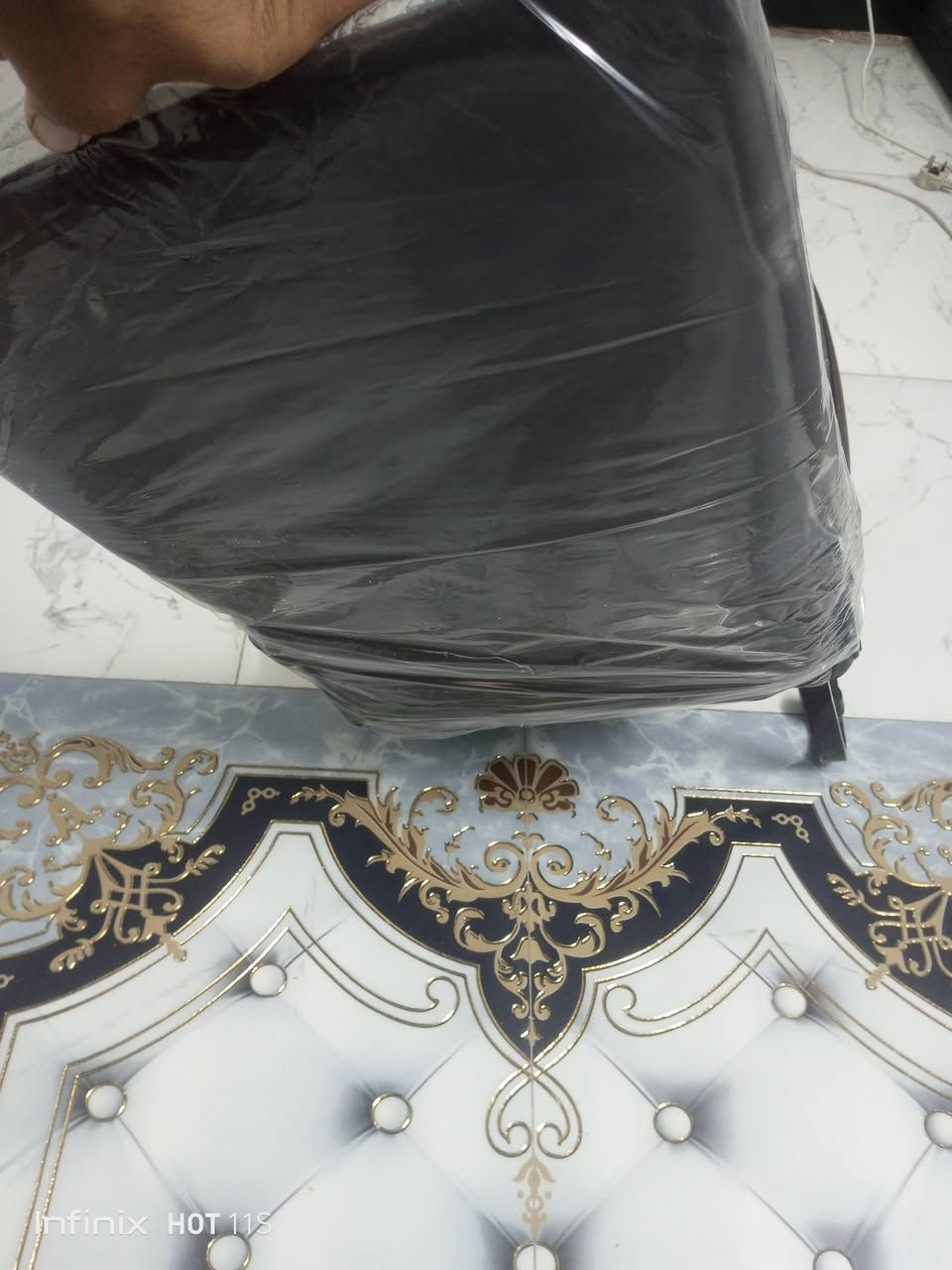 آلُـۜسـۨۚ(✋)ــِۖلُأمٌ ؏ـليۜـ(💜)ـكـۜم 
كشن نيسان 24مدوشم كامل للبيع
مكاني ابو غريب الحصوه 
***********

نص مكتوب في الصور:
- Infinix HOT 11S