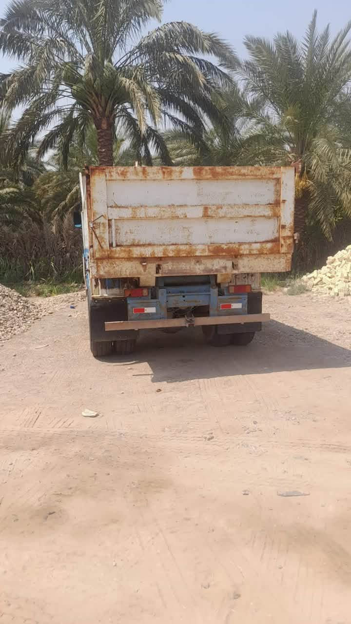 سلام عليكم اسكانيه لوري قلاب اصل تك
رقم ديالى شرط التحويل حجم المكينه ٤٢
السياره جاهزه للعمل 
السعر مناسب 
عنوان واسط الصويره
تفاصيل اكثر اتصال
***********
أبو كاضم الخيكاني

