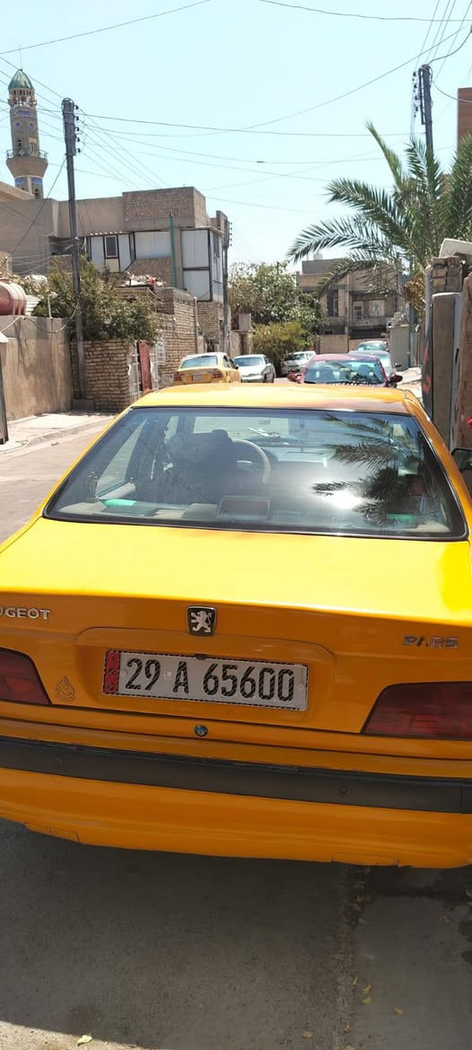 السلام عليكم
بيجو بارص للبيع موديل 2018  رقم انكليزي
رقم السيارة واسط موجودة في بغداد تحويلها في بغداد سيارة بسمي شرط التحويل السنوية لل2031 هزة جديدة ومصفر هيئة وغرامات 
السيارة خير من الله تبريد ثلج سيارة بلادية السعر 46 بيها مجال حك الجية للاستفسار على الرقم  ***********
