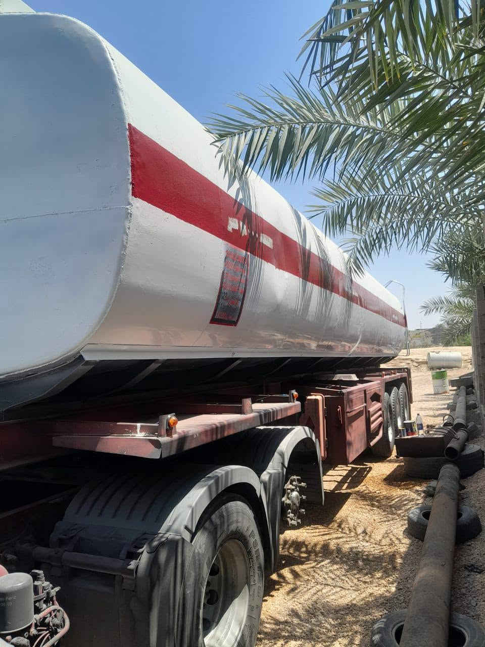 سحال للبيع حموله عاليه بدون تاير ويل السعر اتصل على صاحبه رقم موبايل *********** العنوان الرمادي حصيبه الشرقيه ملاحظه الرقم بي واتساب
